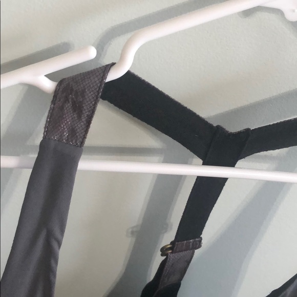 Tank top - Picture 2 of 3